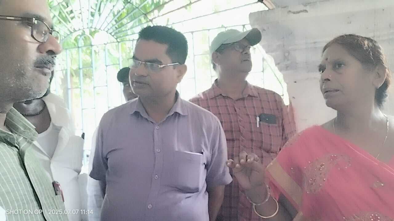 110 साल पुराने गांधी इंटर स्कूल भवन को बचाने के लिए आगे आयी विधायक