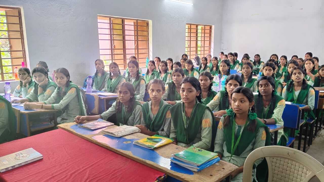 जागरुकता की कमी में लोग हो रहे साइबर ठगी के शिकार