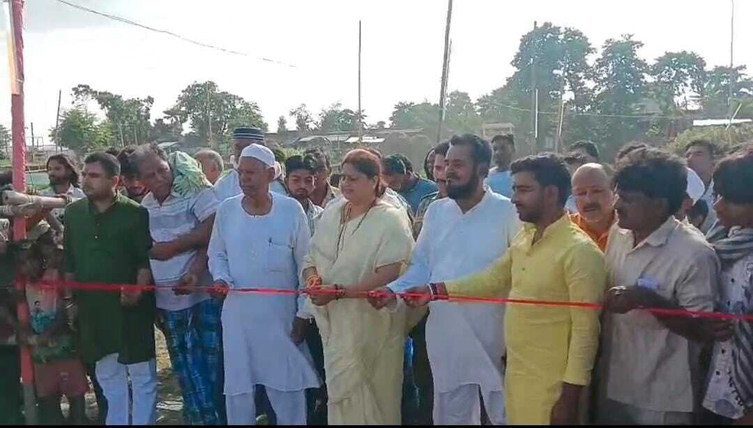 दिघौन गांव में मोहर्रम पर्व के अवसर पर किया गया मेला का उदघाटन