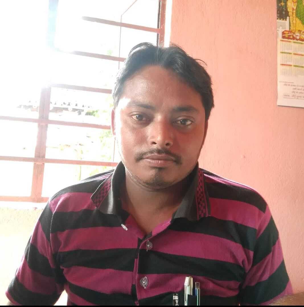 हृदयाघात से शिक्षक की मौत, जताया शोक