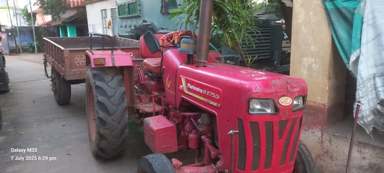 अवैध बालू खनन कर परिवहन करते एक ट्रैक्टर जब्त