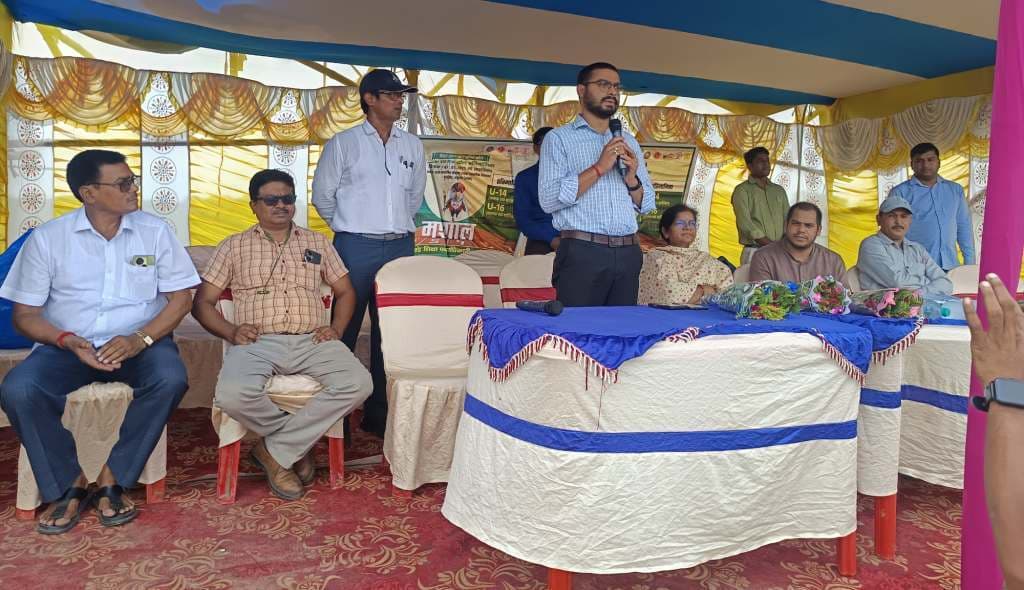 शंभुगंज में प्रखंड स्तरीय मशाल खेल प्रतियोगिता प्रारंभ