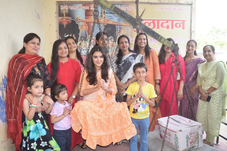 Dhanbad News: अभिनेत्री मालविका शर्मा बनी कन्या भ्रूण संरक्षण अभियान की ब्रांड एम्बेसडर