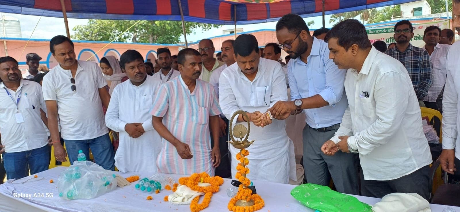 Motihari: विधायक ने मशाल प्रतियोगिता का किया शुभारंभ