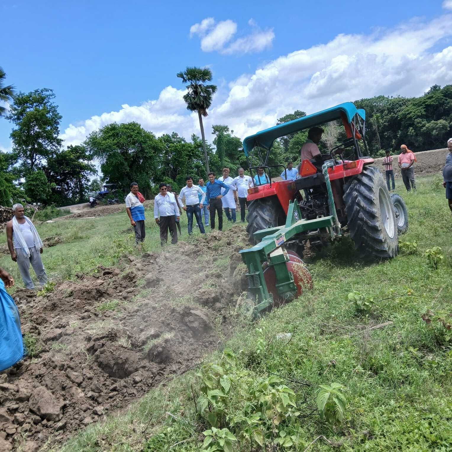 Samastipur News:यांत्रिकीकरण से मजदूरों को सता रही रोजगार की चिंता