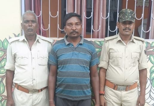 नक्सली मनोज कोड़ा गिरफ्तार