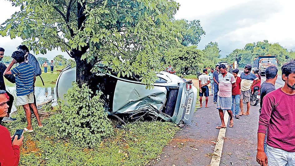 तेज रफ्तार वाहन की टक्कर से महिला की चली गयी जान