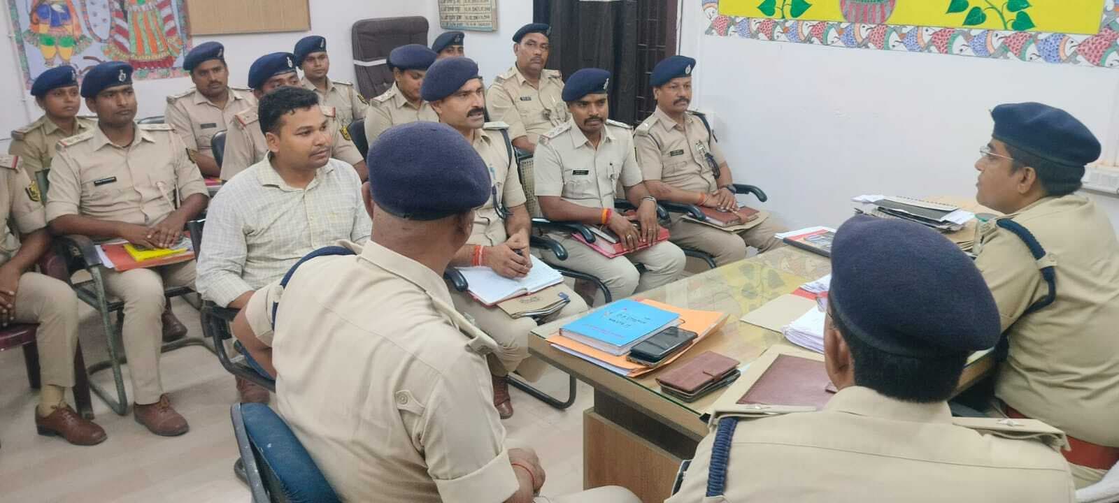 Madhubani News : श्रावणी मेले में असामाजिक तत्वों पर नजर रखें : एसडीपीओ