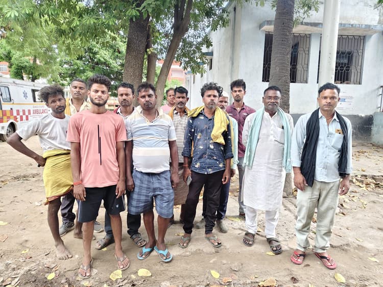 मवेशी को नहलाने गये बुजुर्ग की आहर में डूबने से मौत
