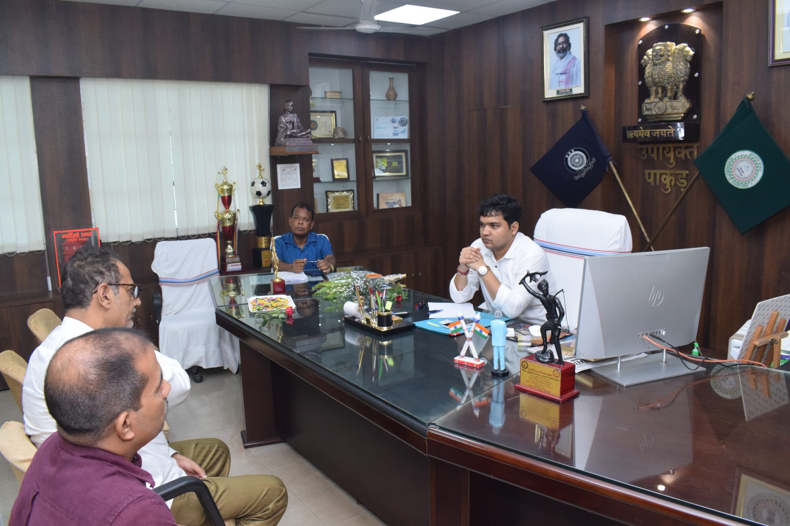 एमओ अगस्त तक का राशन उठाव व वितरण करें सुनिश्चित : डीसी