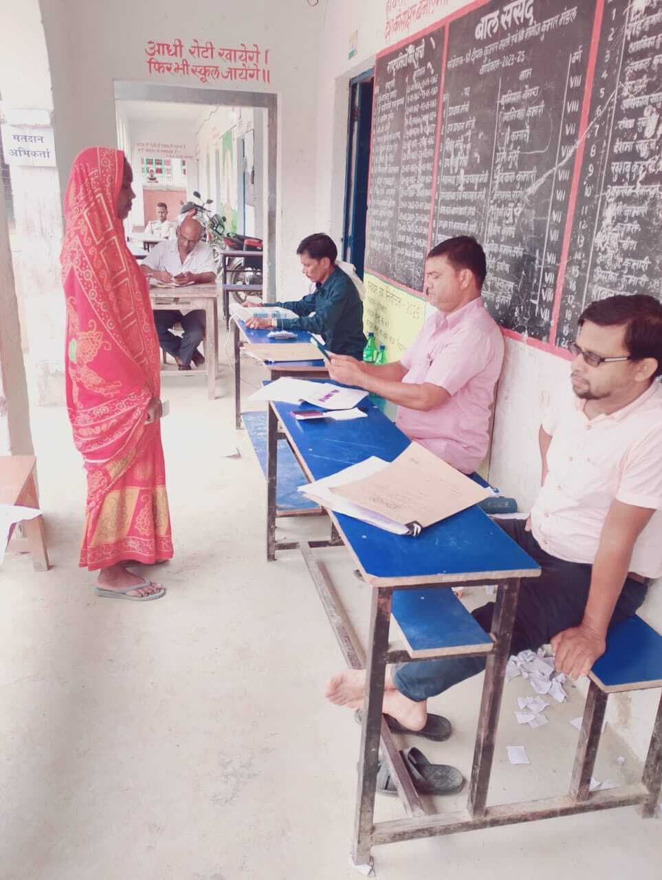 सरपंच व वार्ड 44.34 प्रतिशत, कल होगी मतगणना