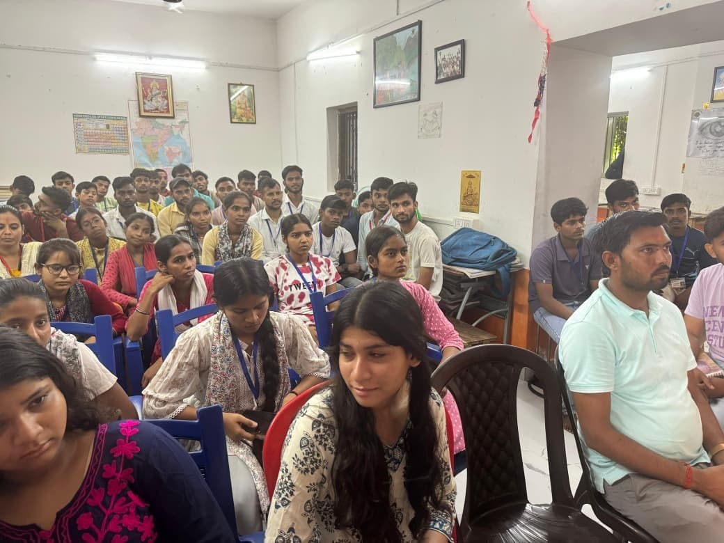 विद्यार्थी परिषद ने मनाया 77वां स्थापना दिवस