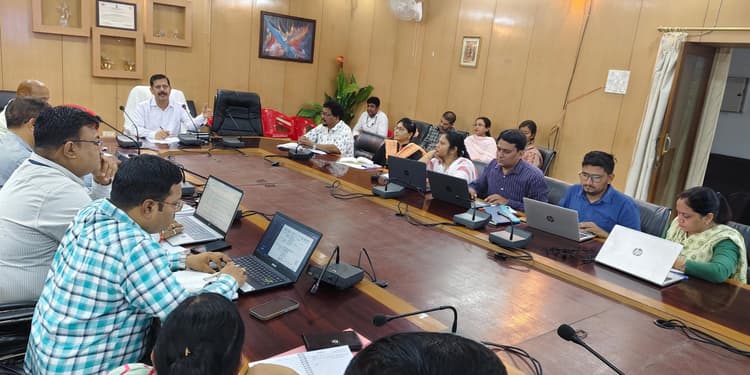 Ranchi news : राष्ट्रीय स्वास्थ्य मिशन में बड़े पैमाने पर होंगी नियुक्तियां, जल्द जारी होगा विज्ञापन