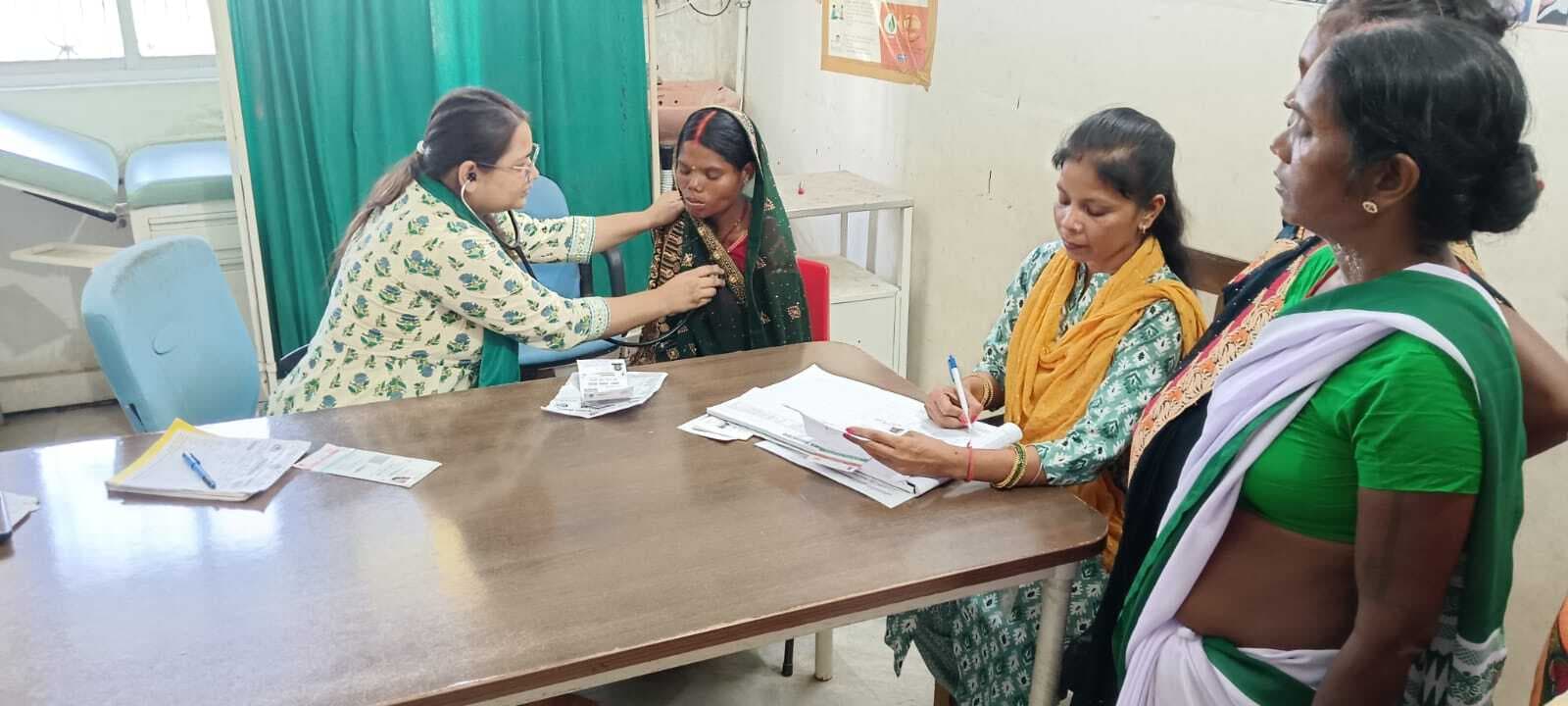 154 गर्भवती महिलाओं की हुई प्रसव पूर्व जांच