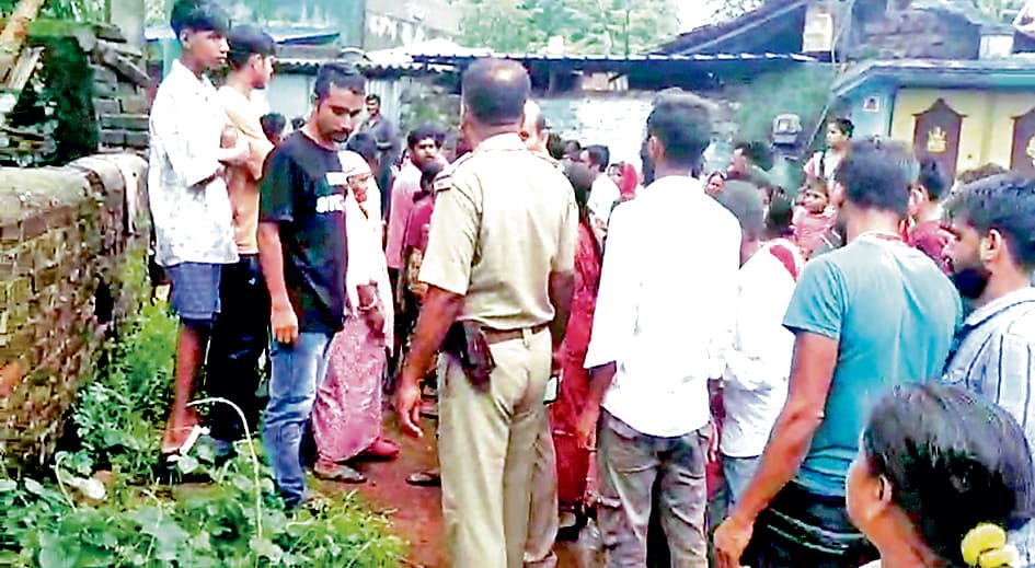 नियामतपुर में गुम युवती का कुएं से मिला शव, कत्ल के आरोप में युवक गिरफ्तार