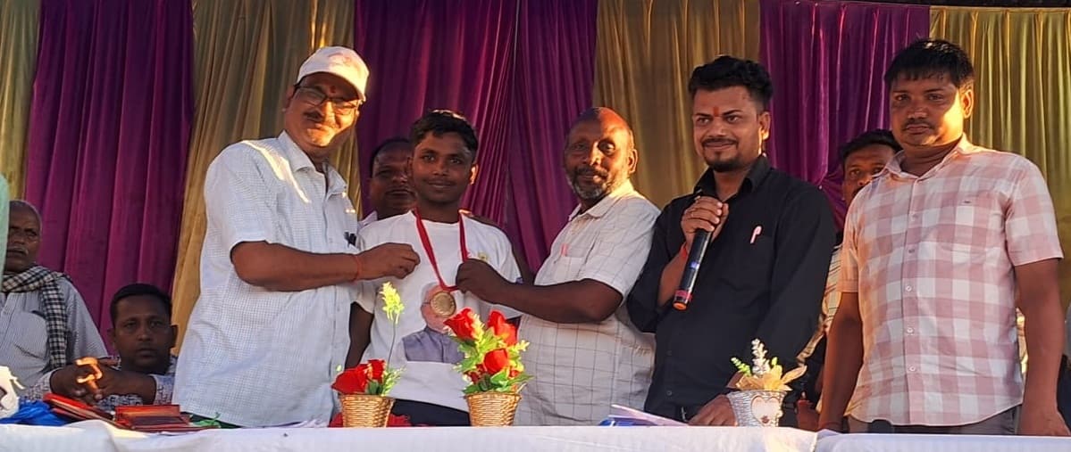 साइकिल रेस में केशव ने प्राप्त किया प्रथम स्थान