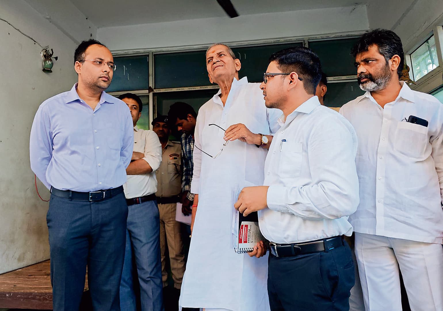 Gaya News : वृद्ध श्रद्धालुओं की सहूलियत को संवास सदन परिसर में होगी पुख्ता व्यवस्था