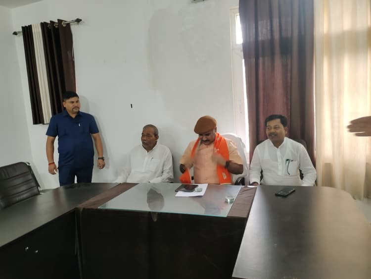 दलित महादलित को मिल रहे सम्मान से महागठबंधन के पेट में हो रहा दर्दः जनक राम