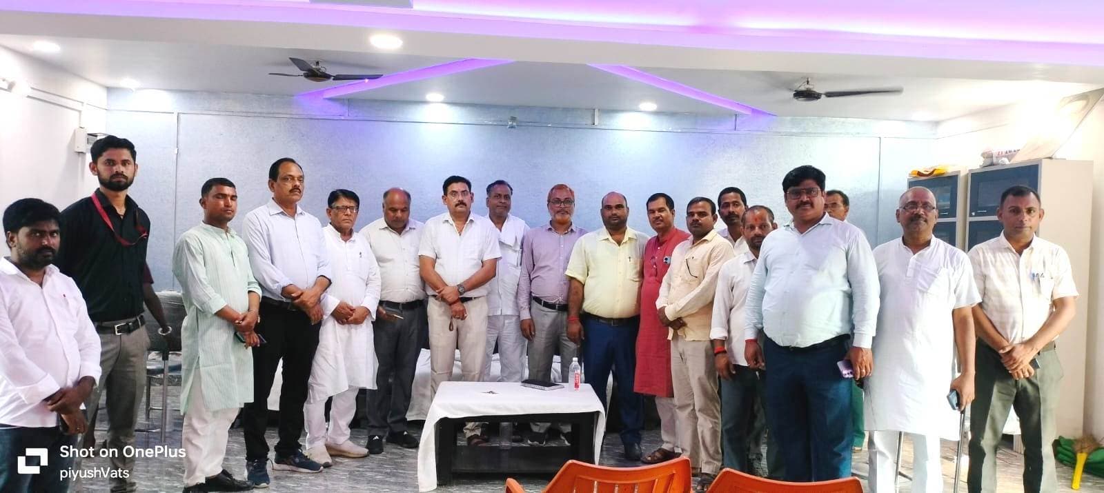 आरटीइ के नाम पर निजी विद्यालय संचालक का शोषण कर रहे अधिकारी