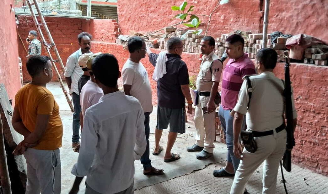 ब्रह्मपुरा में मंदिर से घंटा, पीतल के बर्तन व जनरेटर चोरी, जांच में जुटी पुलिस