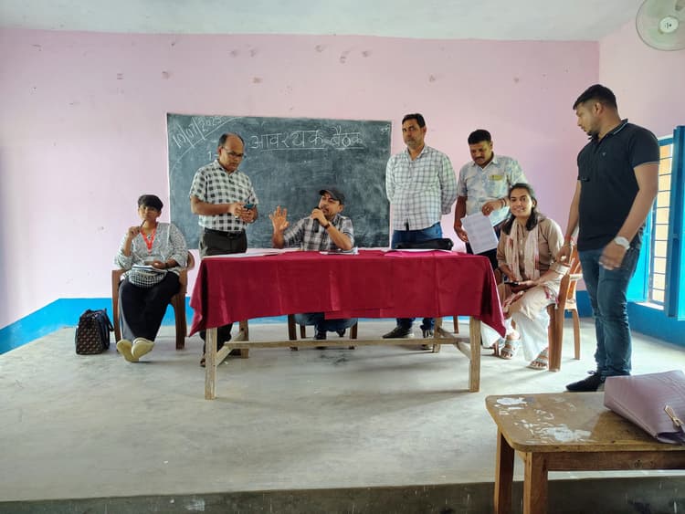 प्रधानाध्यापकों को दी बाल केंद्रित गतिविधियों की जानकारी