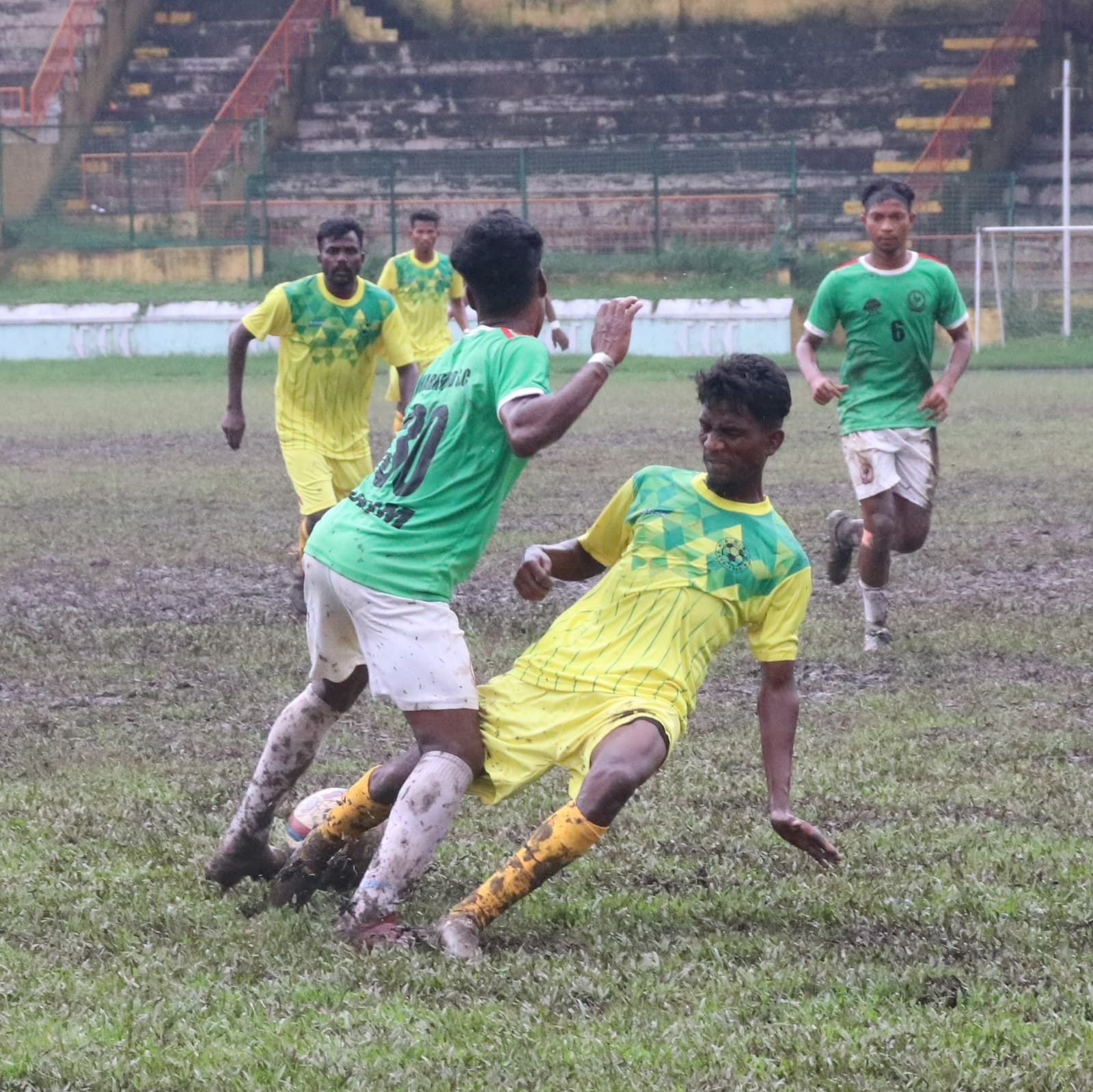 jsa football match postponed:  बारिश के कारण जेएसए लीग के मैच सोमवार तक स्थगित