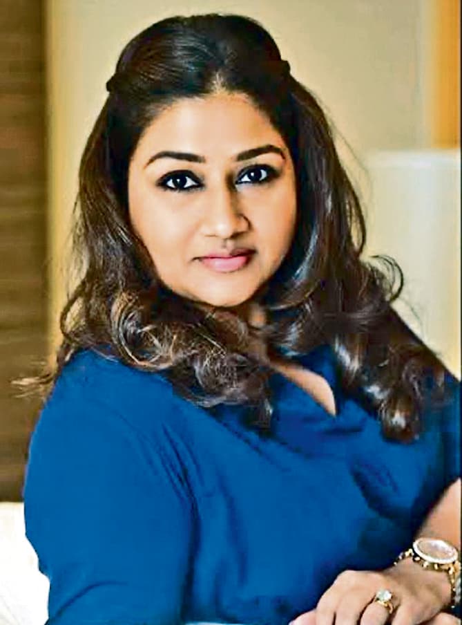 Dhanbad News : सिद्धि विनायक में ड्रैप आर्टिस्ट डॉली जैन का टॉक शो कल