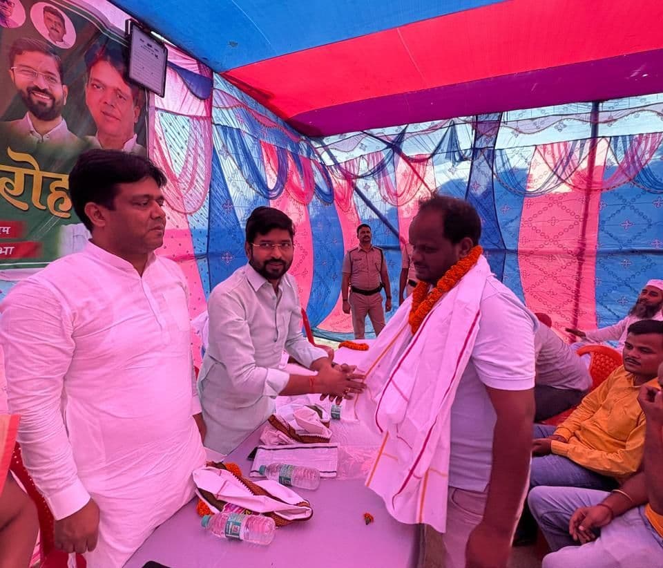 Motihari: आरजेडी के कई नेताओं ने बदला पाला, जेडीयू का थामा दामन