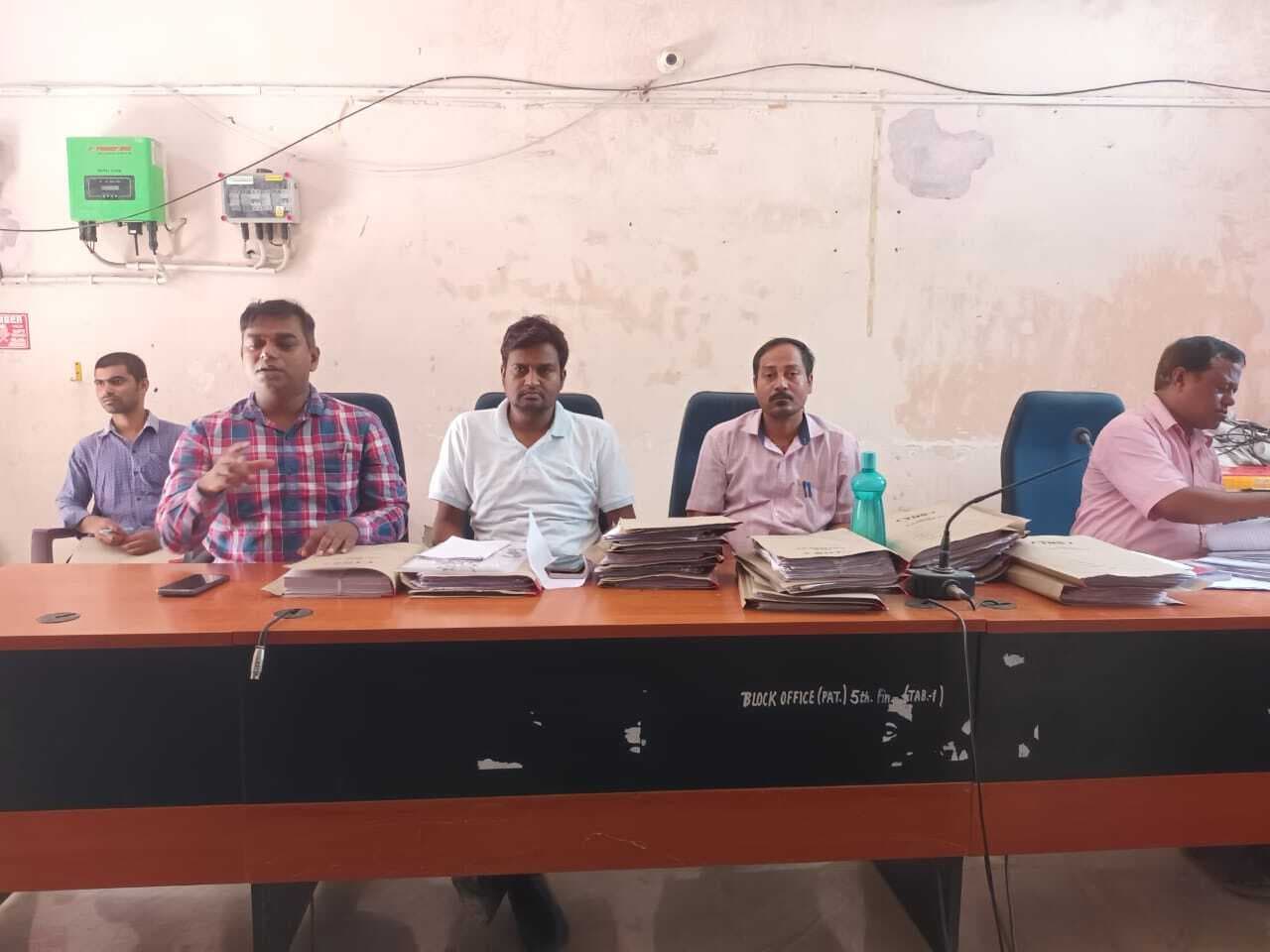 समय सीमा के अंदर करें मतदाता पुनरीक्षण कार्य