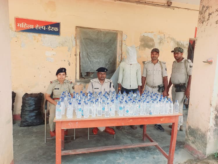 482 बोतल नेपाली शराब के साथ तस्कर गिरफ्तार