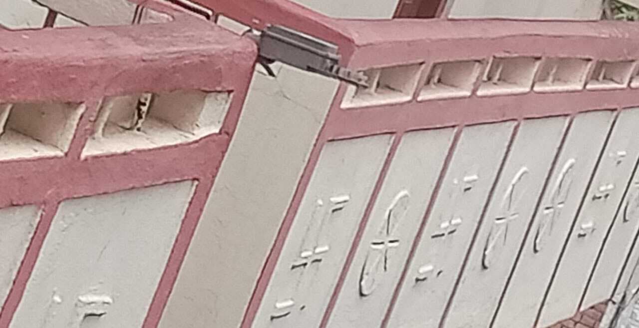 वार्ड नंबर 2 में लगी स्ट्रीट लाइट खराब, लोगों में आक्रोश