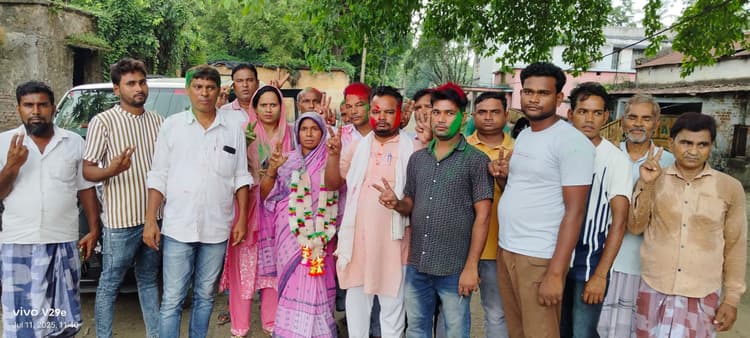 पंचायत समिति सदस्य पद पर नीलम ने 1446 मत के अंतर से जीत हासिल की