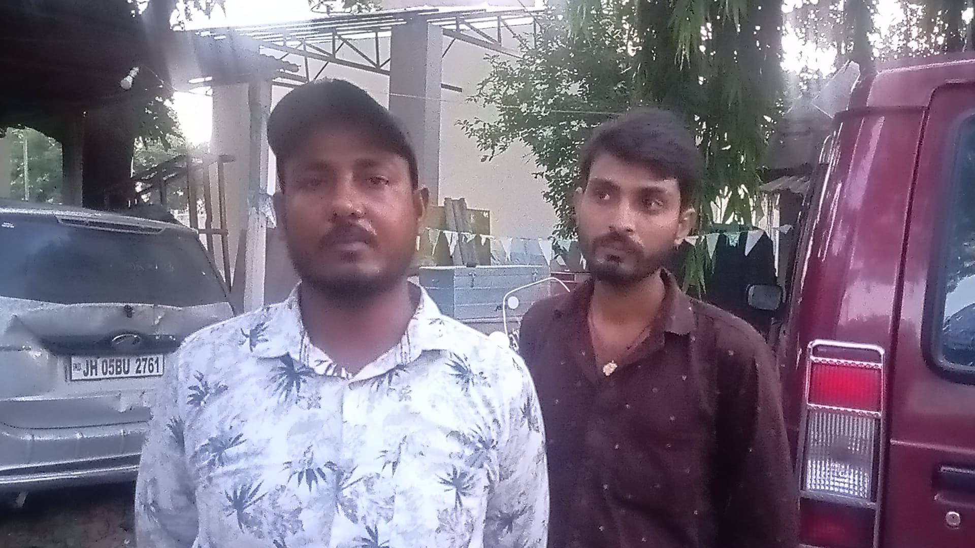 बंदूक के बल पर फाइनेंस कर्मी से 2.26 लाख की लूट