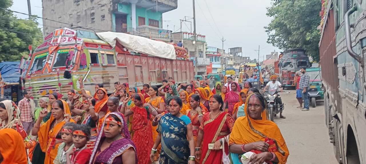 सावन के पहले दिन बोलबम के जयकारों से गूंजा कांवरिया पथ