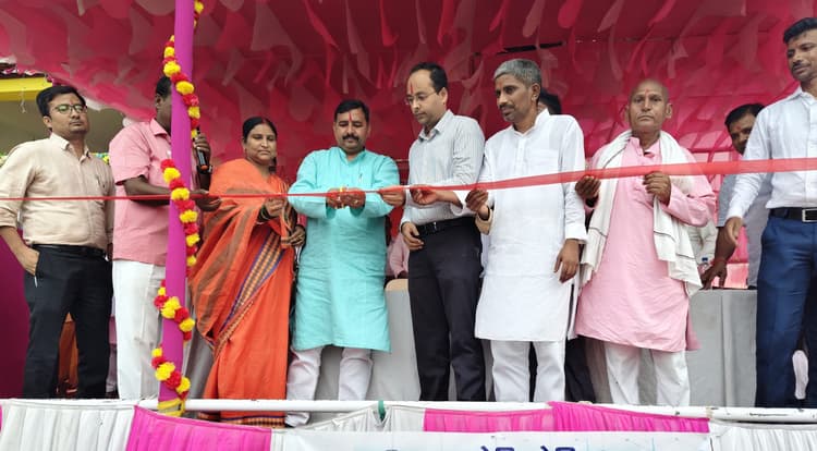 बाबा बैजूधाम में डीएम ने किया श्रावणी मेले का उद्घाटन