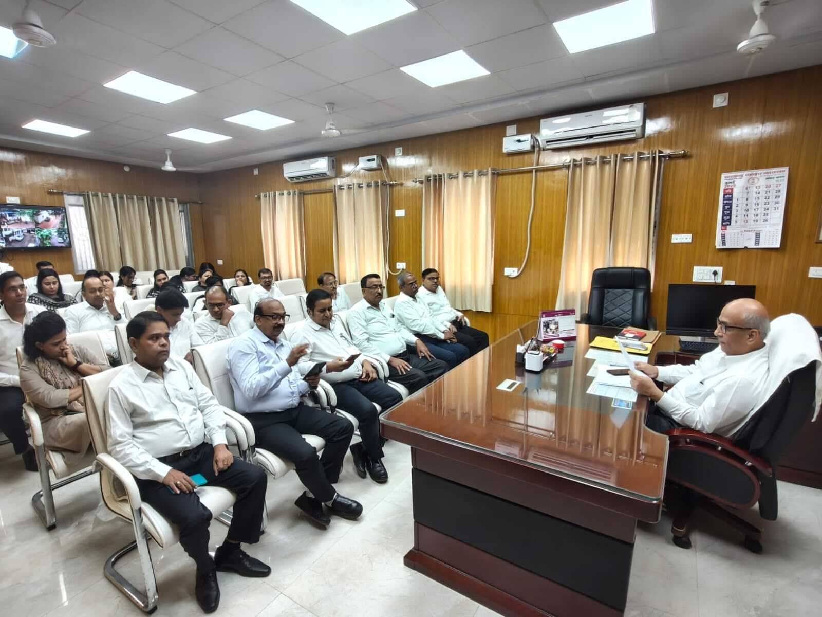 Giridih News :मध्यस्थता अभियान को प्रभावी ढंग से संचालित करने का निर्देश