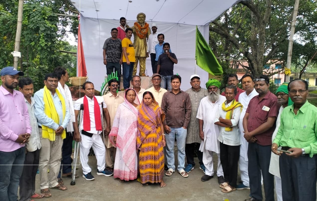 Bokaro News : गरीब व जरूरतमंदों की आवाज उठाते थे हलधर महतो