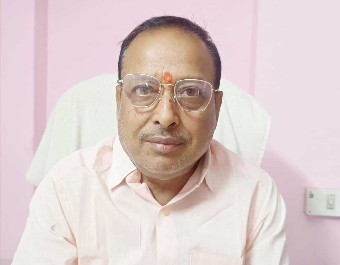 एक महीना से महाविद्यालय नहीं आने वाले छात्र-छात्राओं का कटेगा नाम : प्रधानाचार्य