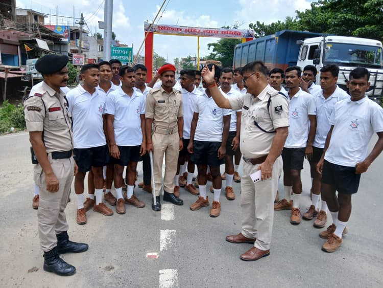 सोमवार को अर्घा से श्रद्धालु करेंगे जलाभिषेक