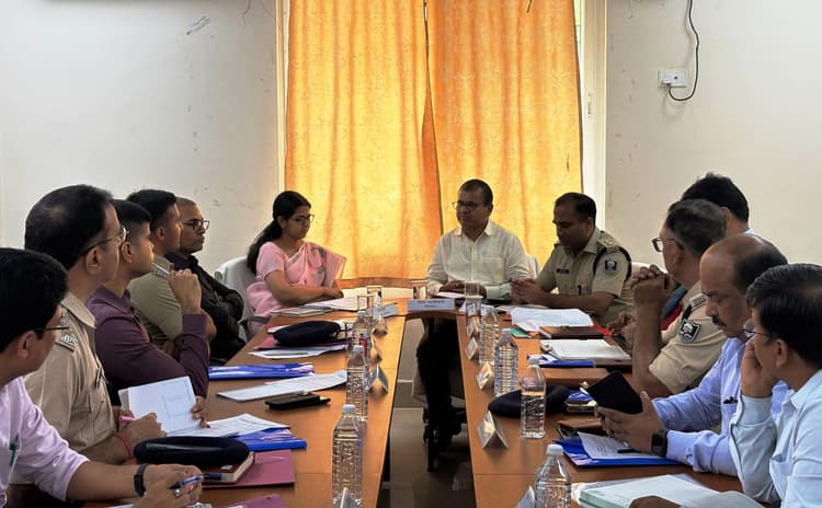 औरंगाबाद व पलामू के अधिकारियों ने बनायी रणनीति, सीमावर्ती क्षेत्रों में बढ़ेगी चौकसी