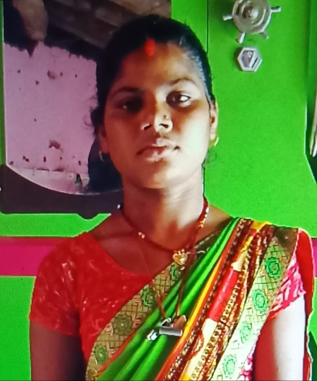 विवाहिता ने फांसी लगायी, ससुर ने दर्ज करायी हत्या की प्राथमिकी