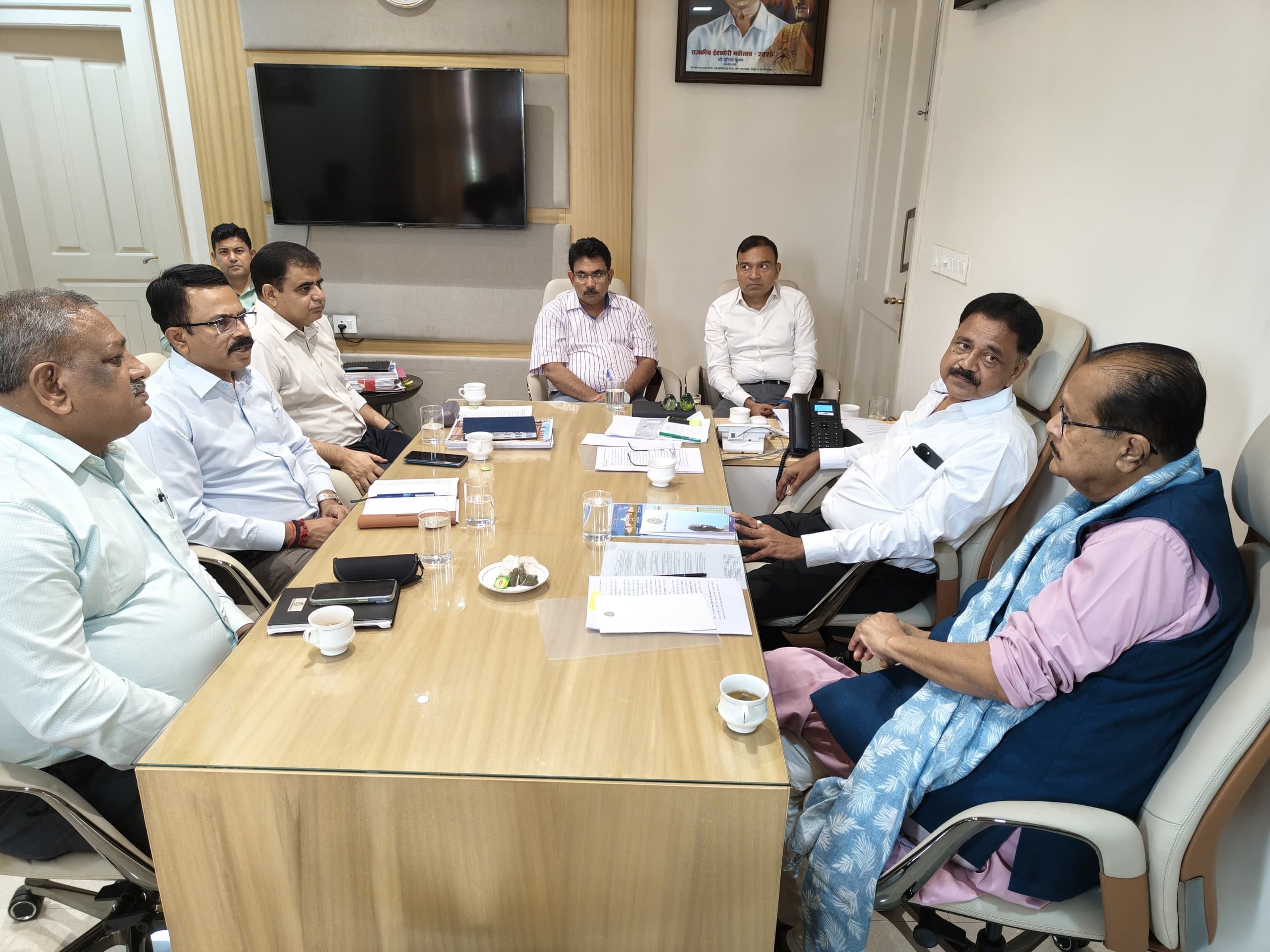 Ranchi news : पलामू किला का जीर्णोद्धार और टाइगर सफारी का निर्माण 2027 तक पूरा करें