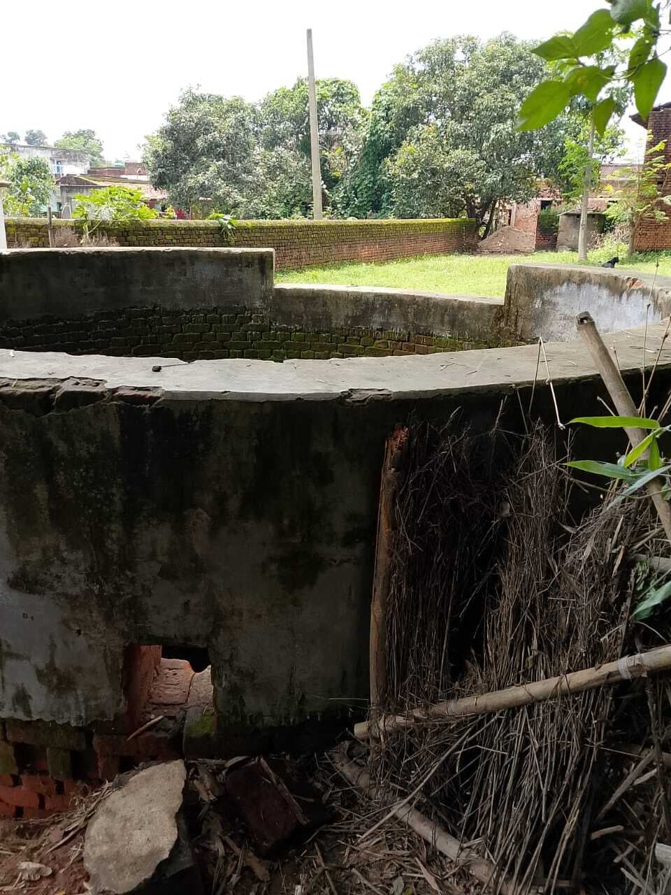 देवीपुर : बकरी के लिए बांस का पत्ता तोड़ने गये युवक की कुआं में डूबने से हुई मौत