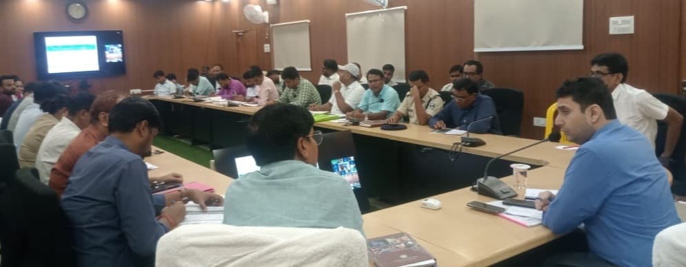 Sitamarhi : जल संकट को लेकर समाहरणालय में उच्चस्तरीय बैठक