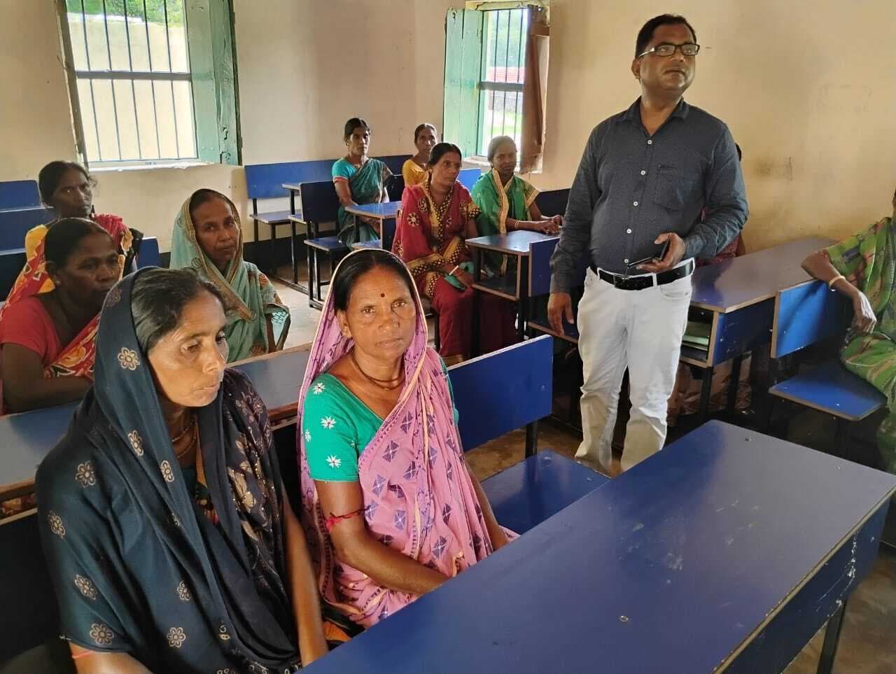 रसोइया को मध्याह्न भोजन बनाने का मिला प्रशिक्षण