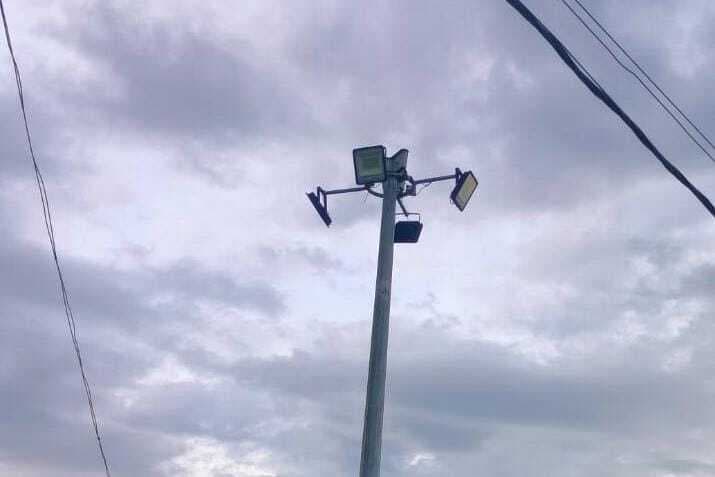 हाइमास्क लाइट खराब, केचुआ चौक पर पसरा अंधेरा