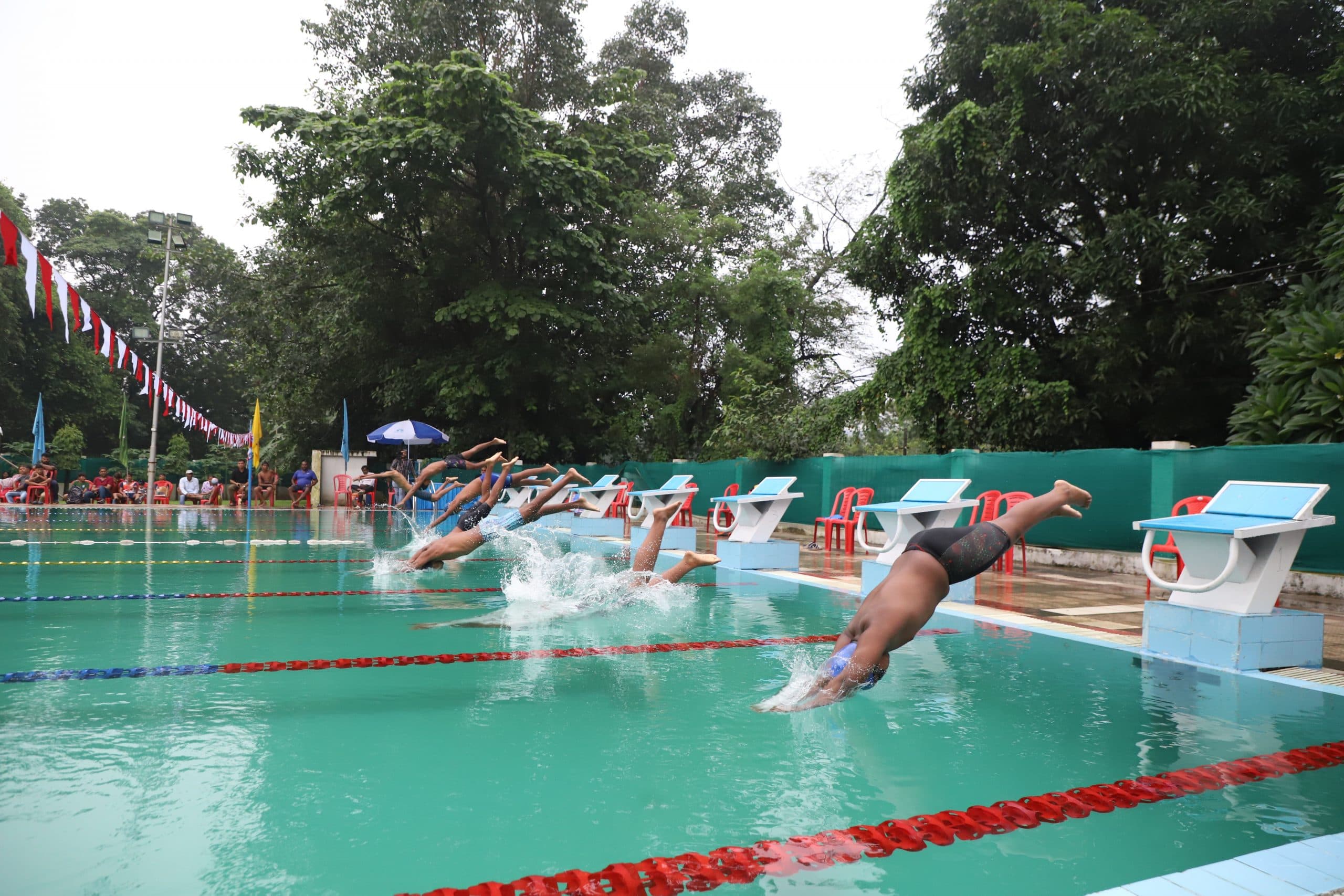 jharkhand state swimming championship : रांची के एस मुस्तफा व रिद्धिमा बनी चैंपियन