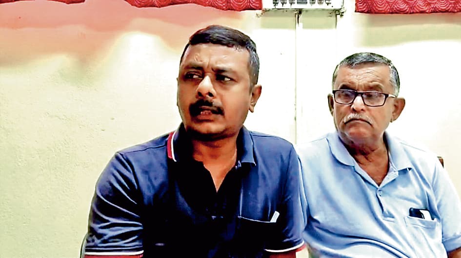 तृणमूल कांग्रेस पर सीटू नेता को प्लांट में घुसने से रोके जाने का आरोप