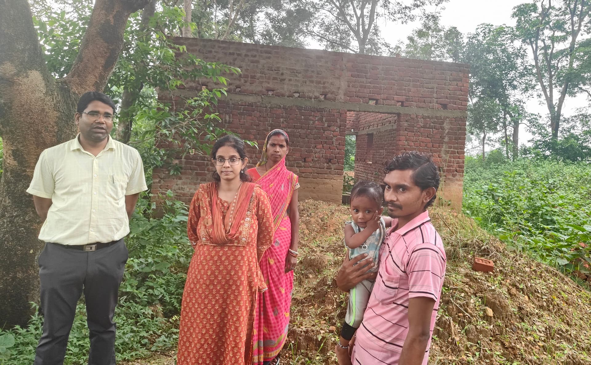 Bokaro News : अपने घर के तरह ही पंचायत सचिवालय की रखें साफ-सफाई : डीडीसी