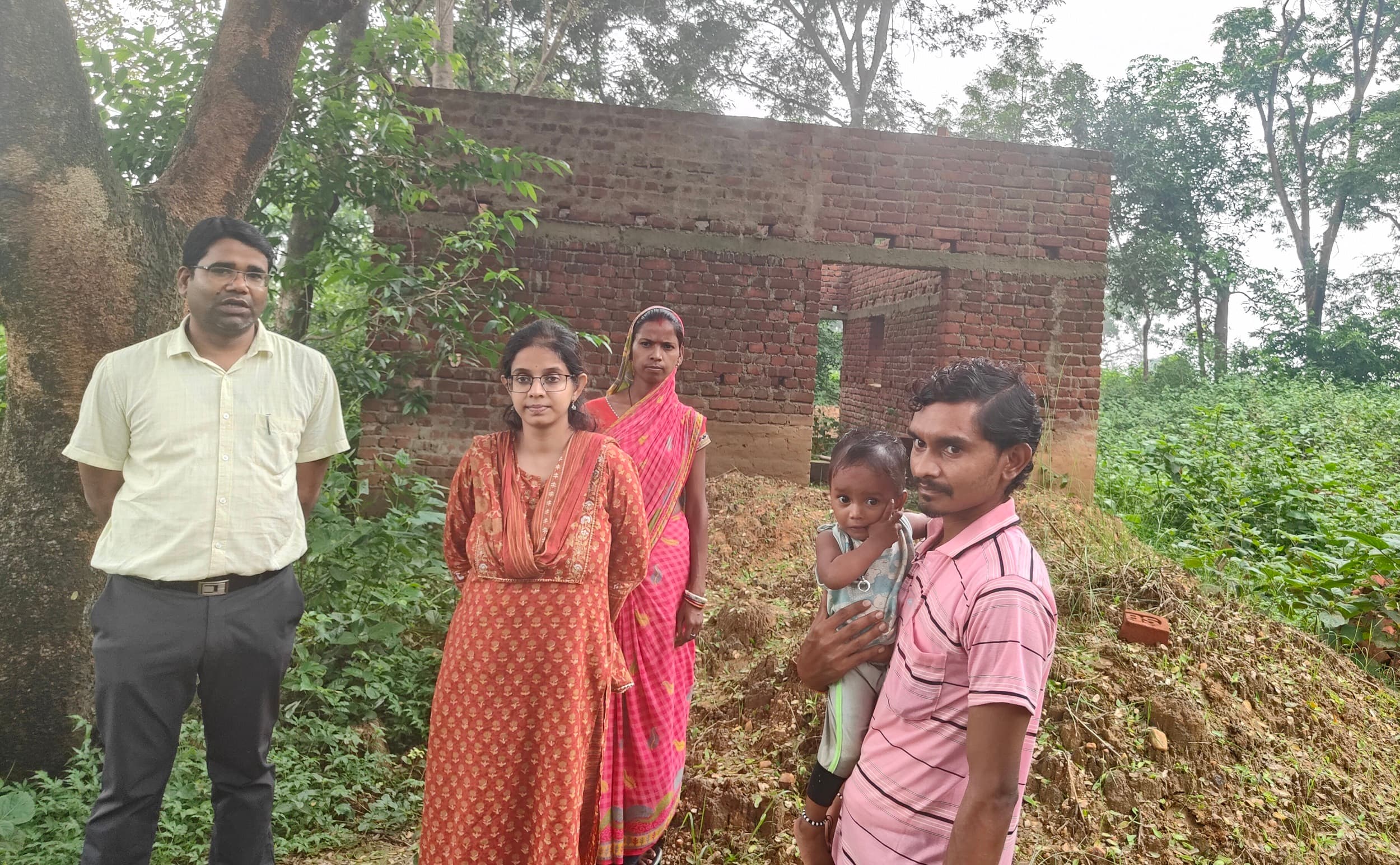 Bokaro News : अपने घर के तरह ही पंचायत सचिवालय की रखें साफ-सफाई : डीडीसी